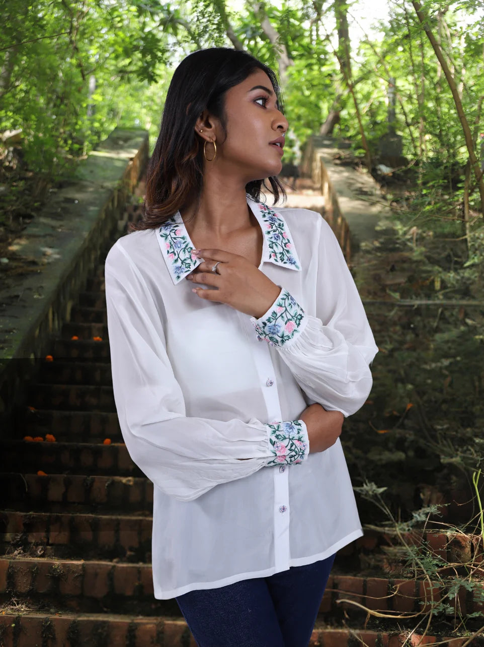 Aatma-Rati - White Crepe Embroidered Shirt.